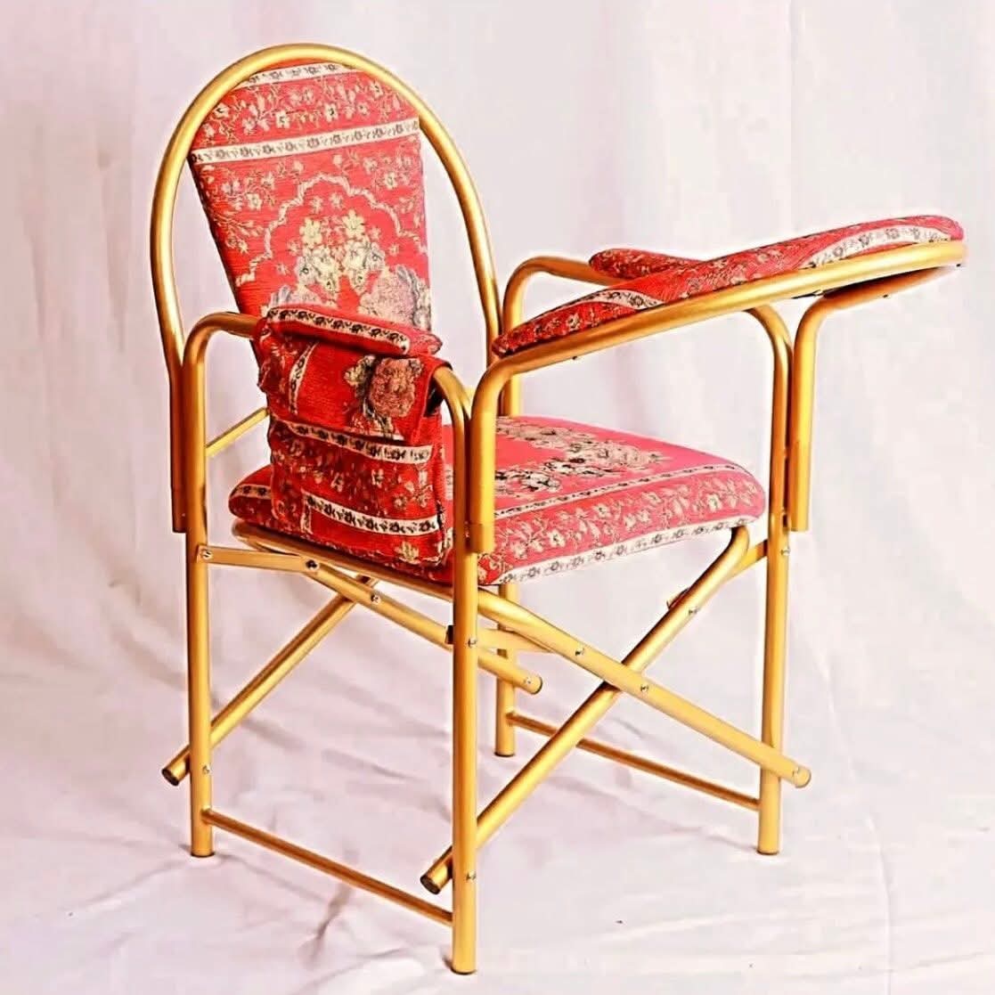 كرسي الصلاة لكبار السن وذوي الاحتياجات الخاصة ..  ا