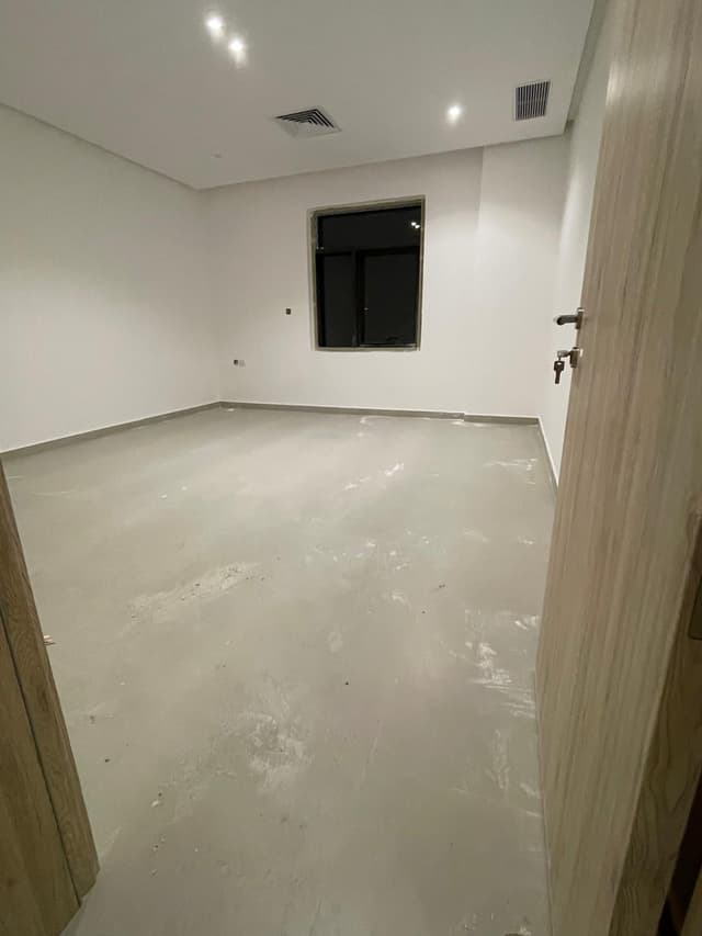 شقة للايجار ف المنصوريه