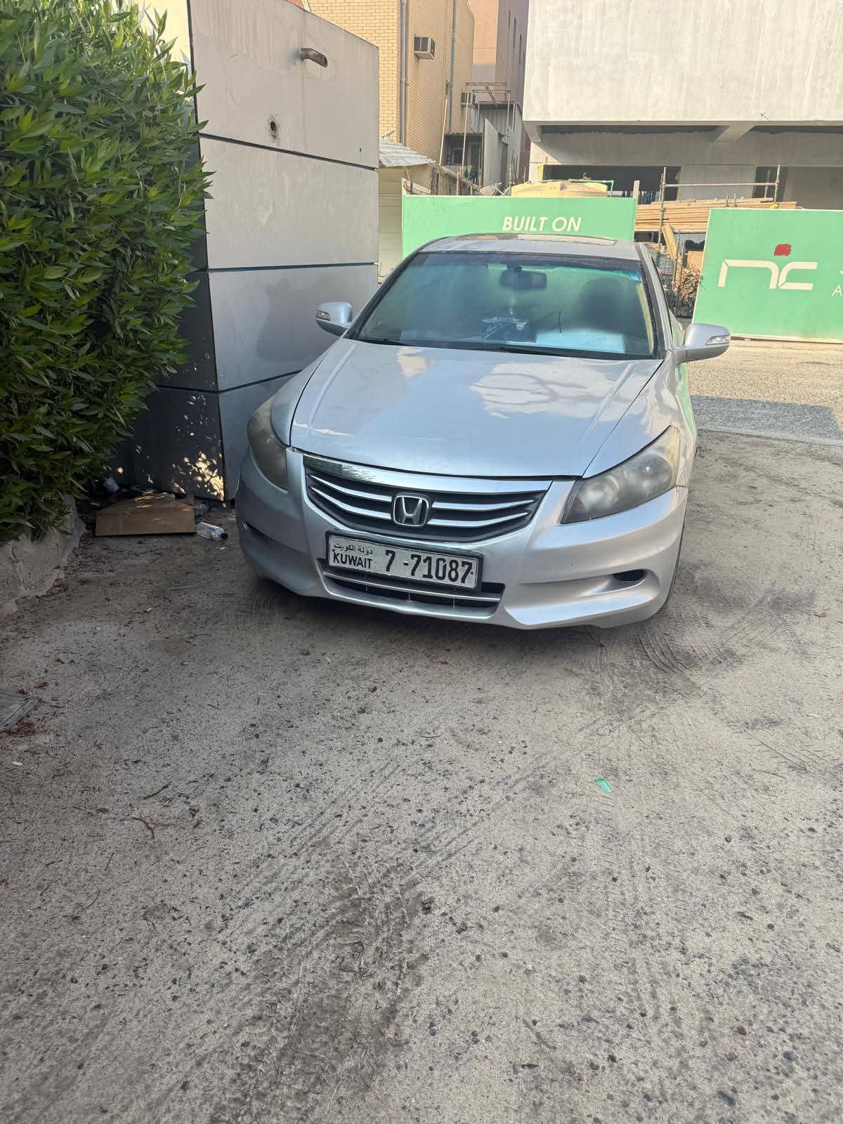 للبيع سيارة هوندا اكورد موديل ٢٠٠٨ بحالة جيدة