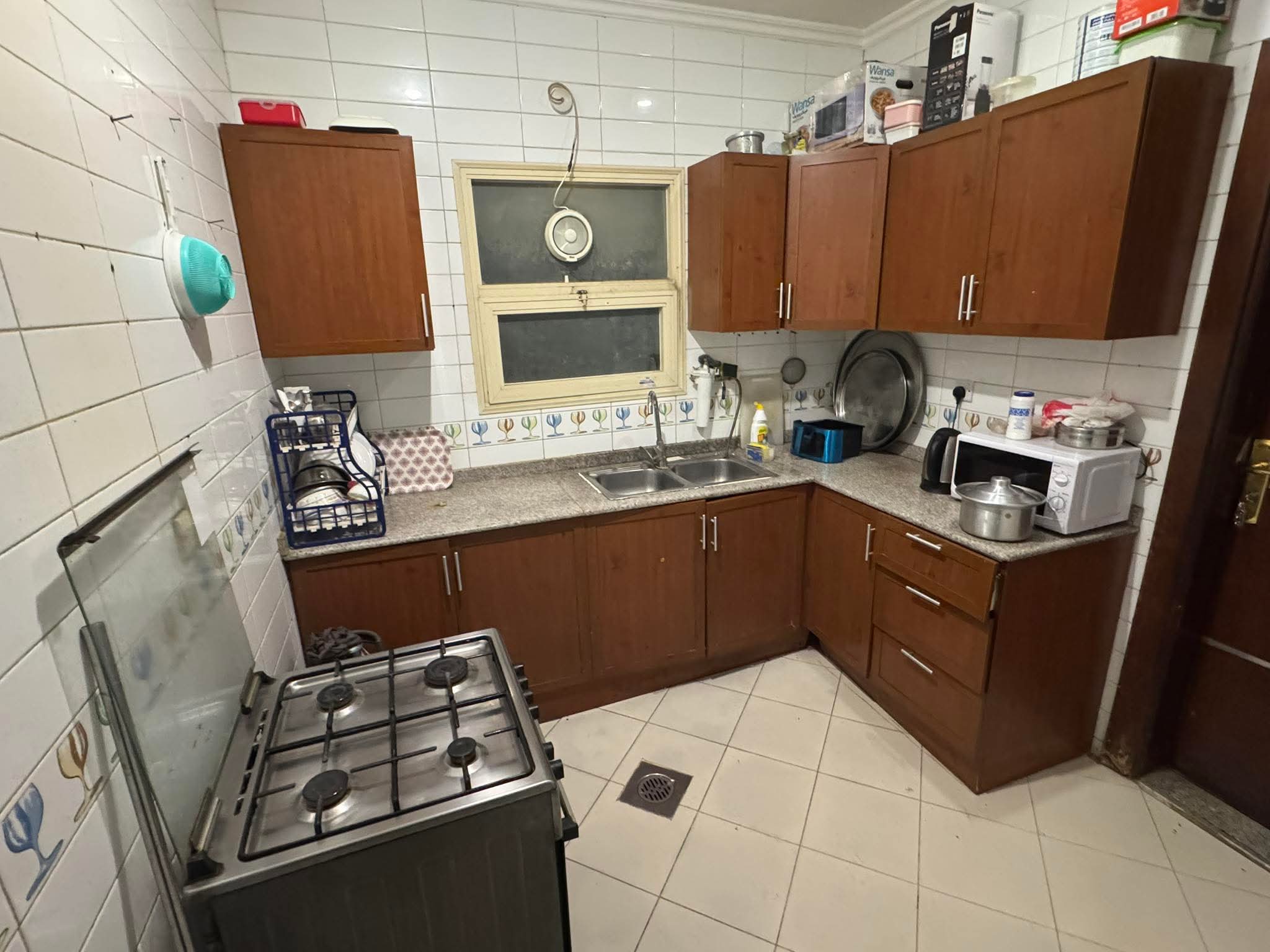 مطلوب شخص لمشاركة سكن