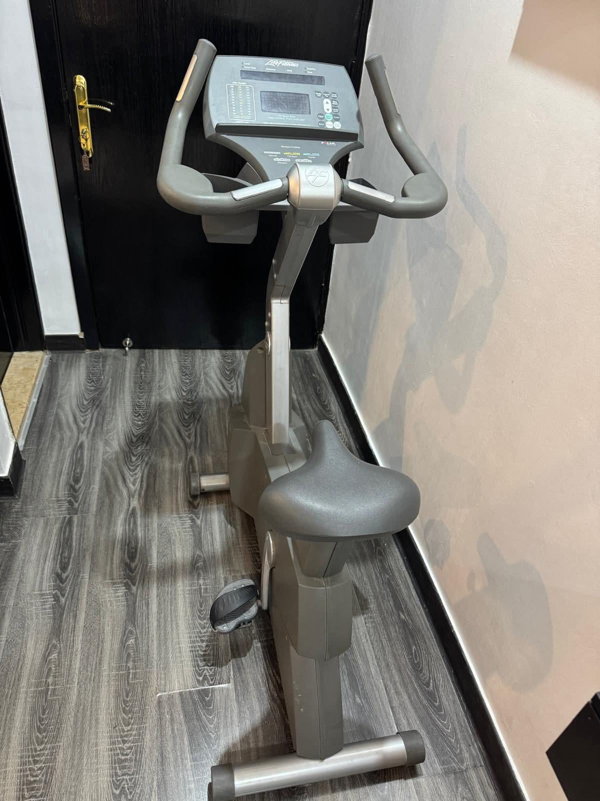 دراجه رياضة للبيع