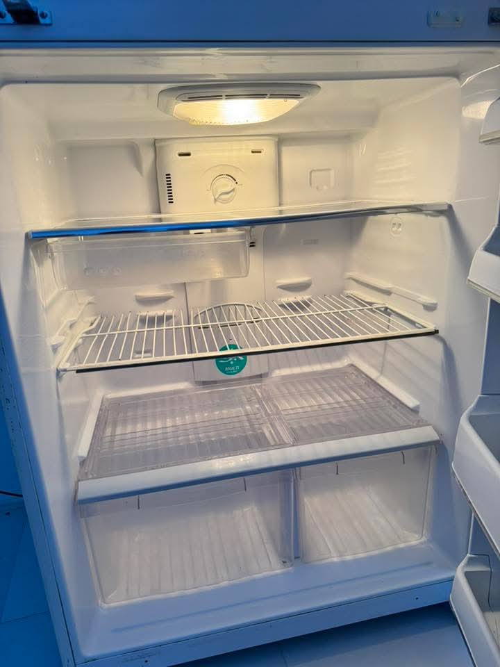 أغراض للبيع