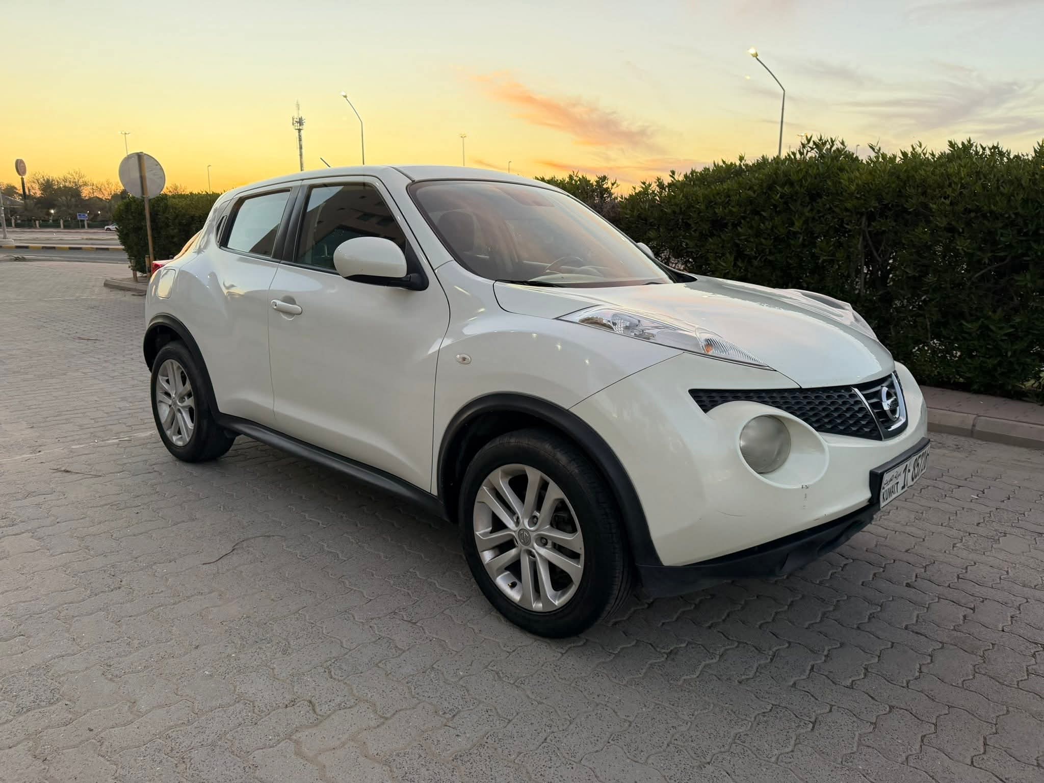 للبيع جيب نيسان جوك