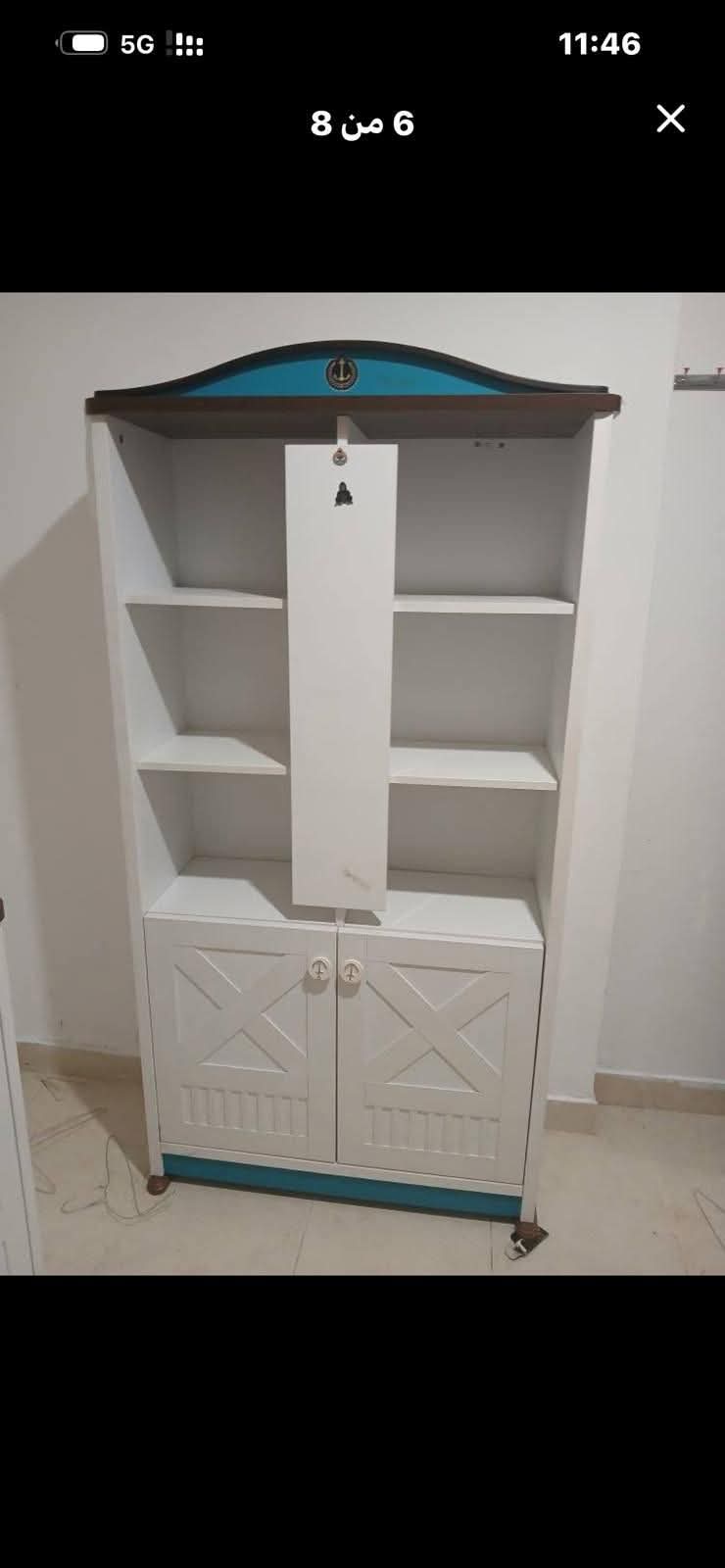 سلام عليكم  مكتبه تحفه بحاله ممتازه خشب اكيا استخدام اقل من شهر