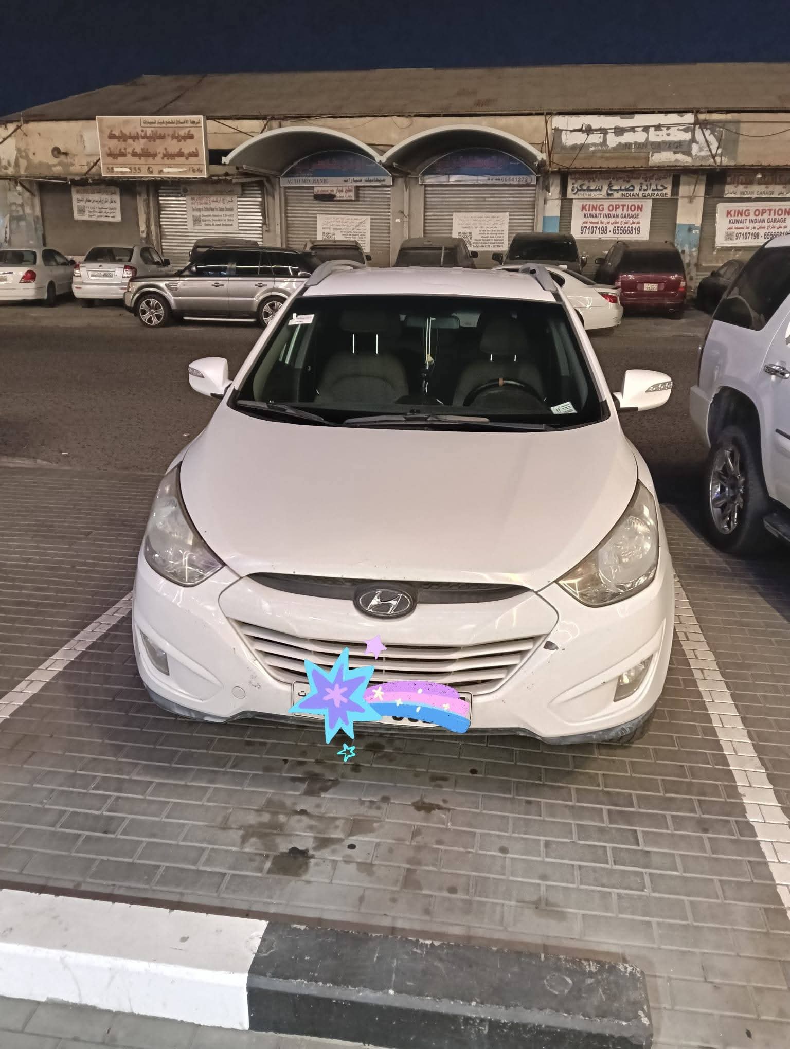 للبيع هيونداي توسان صبغ الوكالة بالكامل ماعدا الكبوت شرط الفحص بالكامل ويوجد فحص جديد للسيارة  موديل 2013