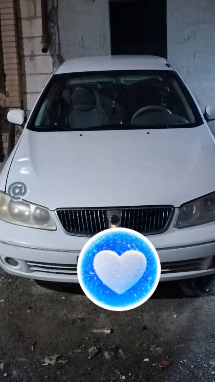 سياره للبيع بحاله جيده نيسان صني 2005