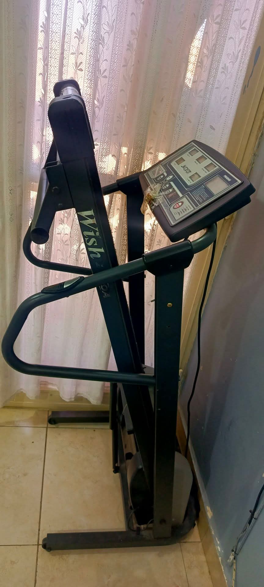 مشايه للبيع