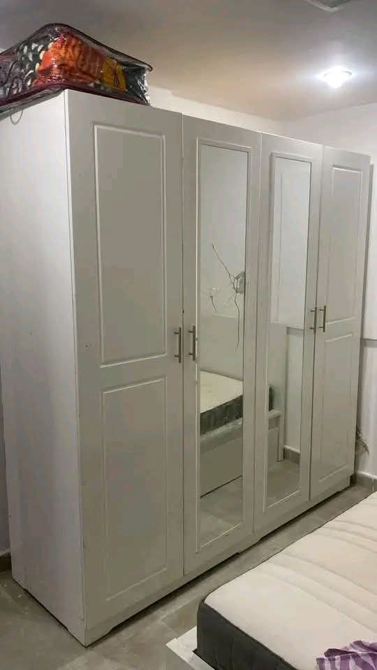 غرفة نوم للبيع