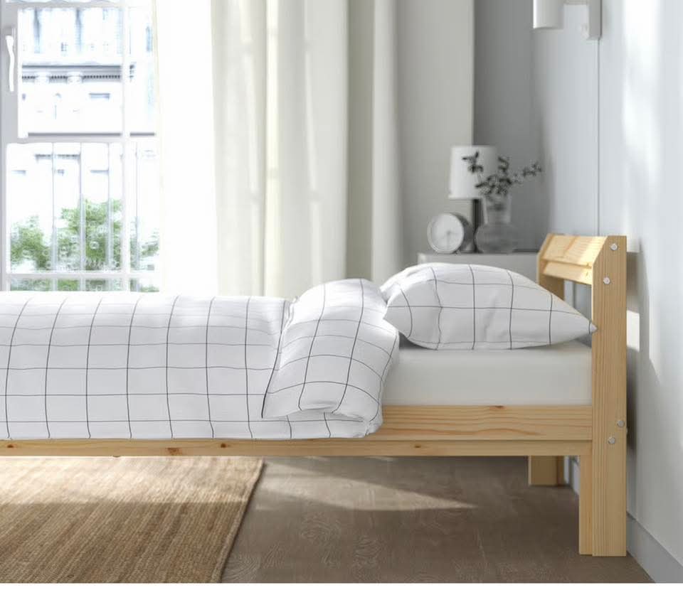 سرير سهل الفك والتركيب