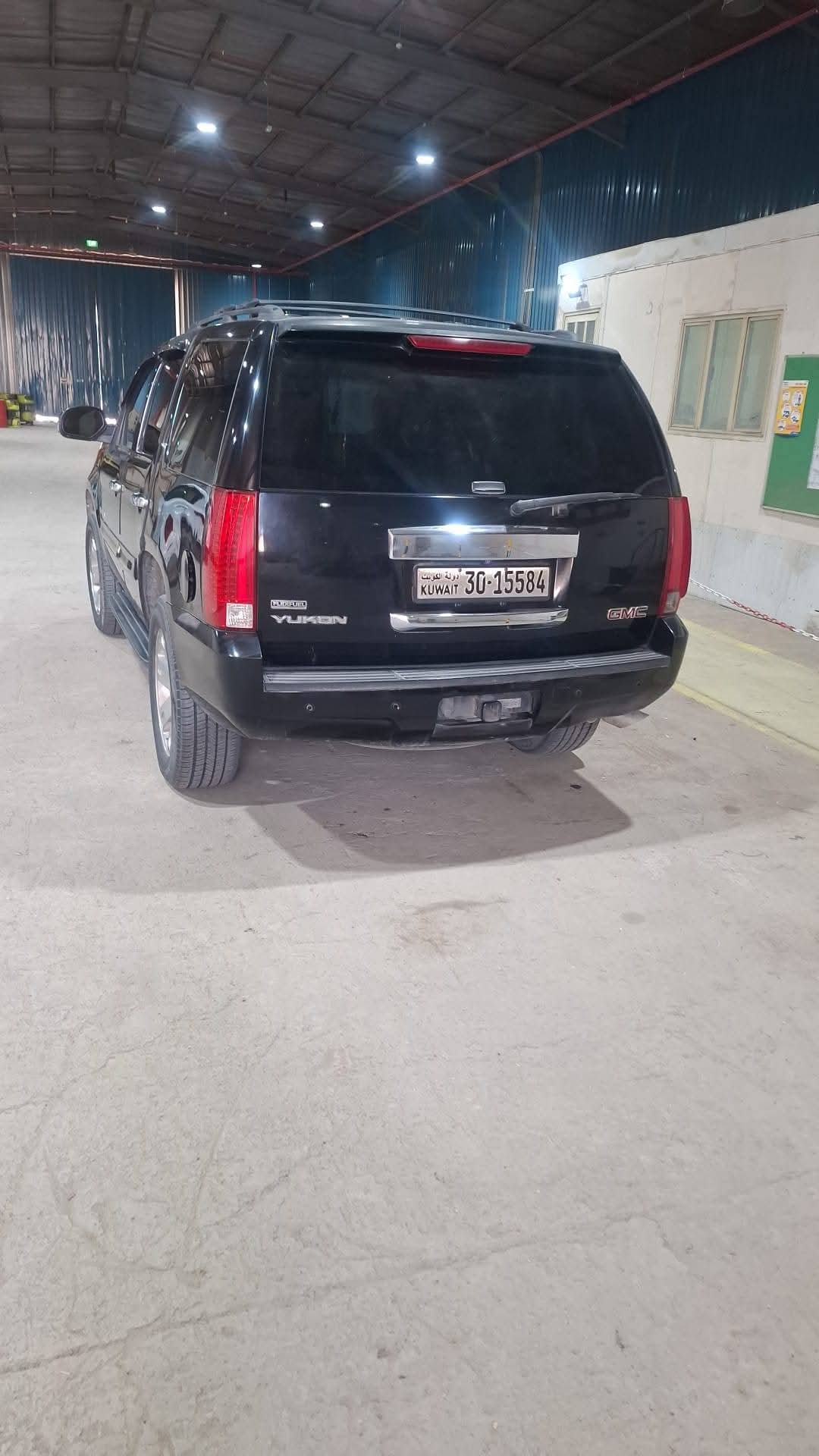 للبيع جيب يوكن مديل ٢٠٠٩ - صورة 4