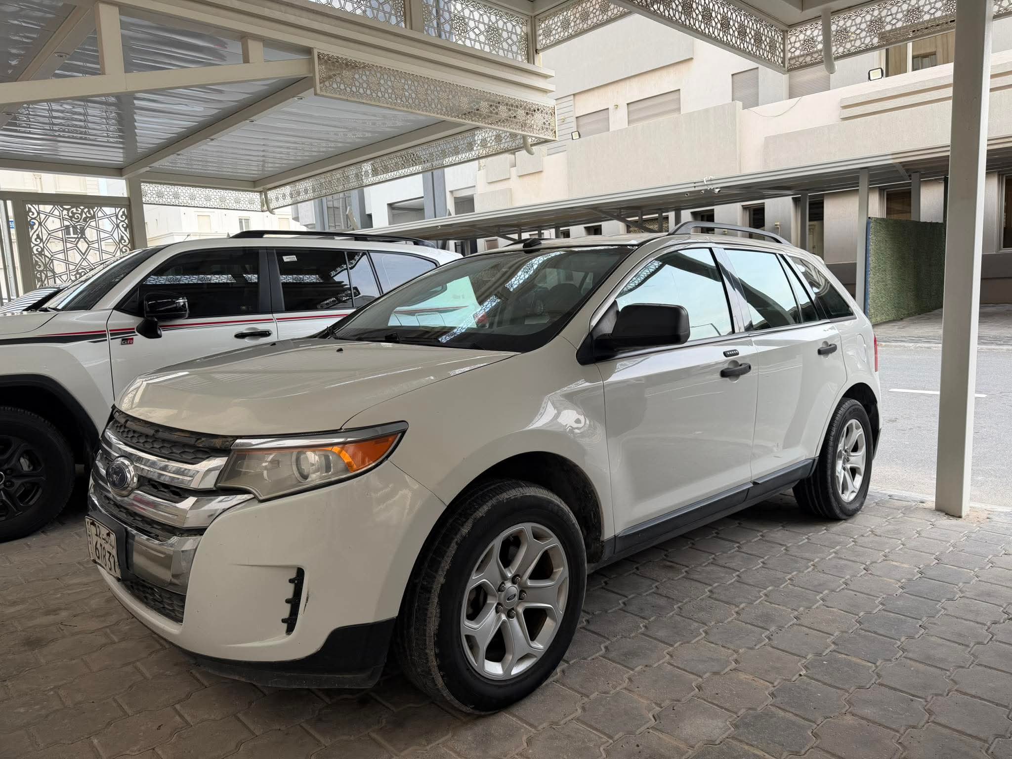 جيب فورد  موديل 2013 اللون ابيض