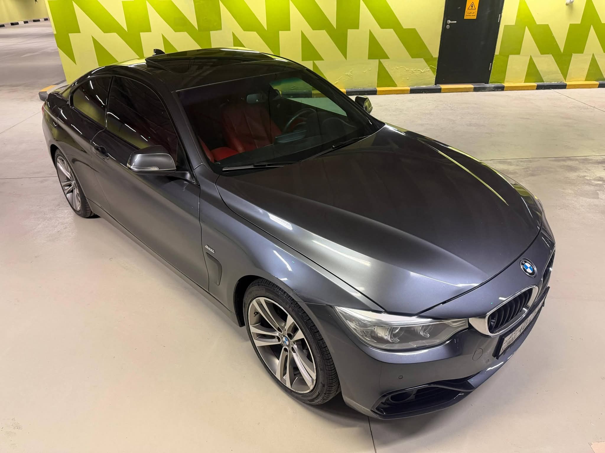 للبيع سياره بي ام دبليو 430i مديل ٢٠١٧