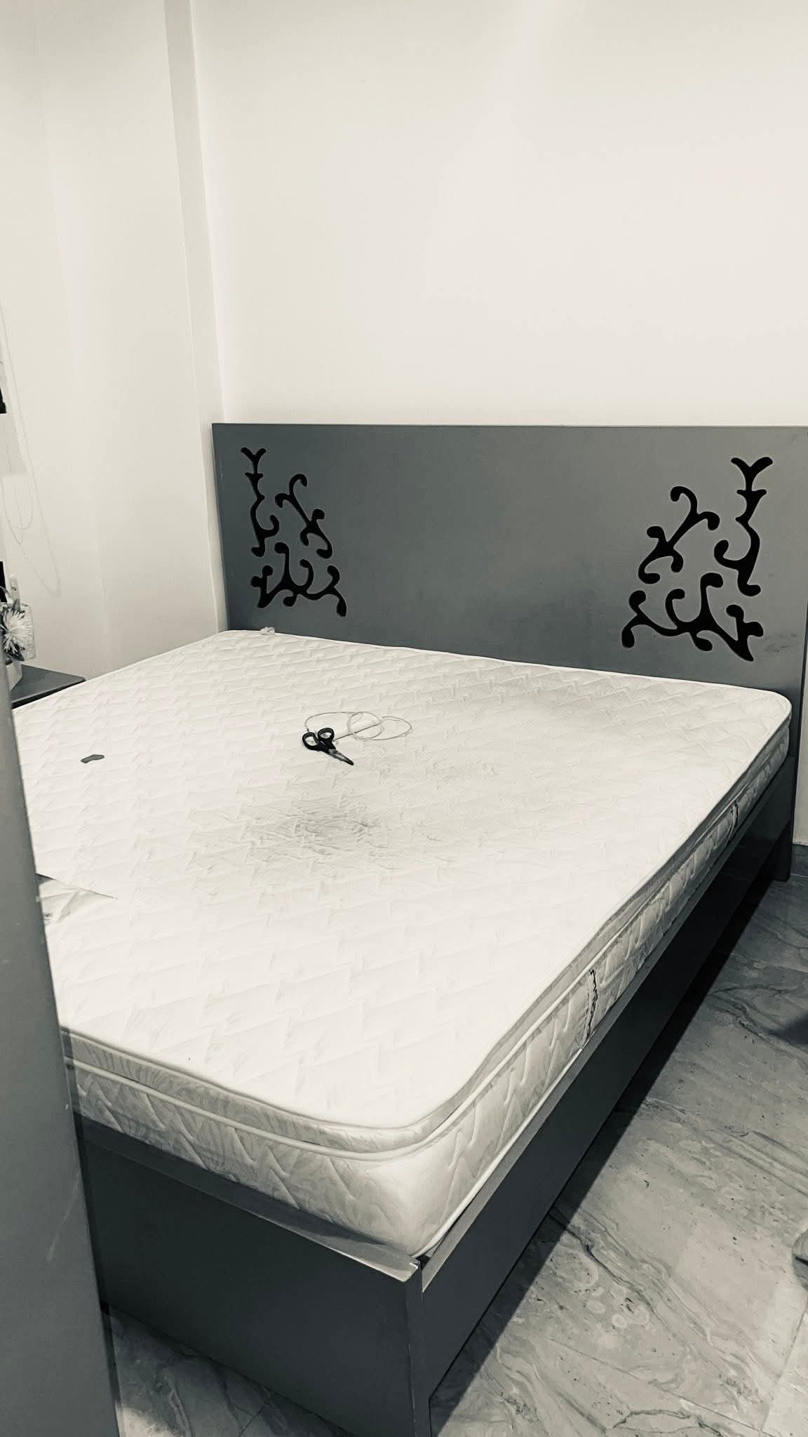 غرفة نوم كامله للبيع