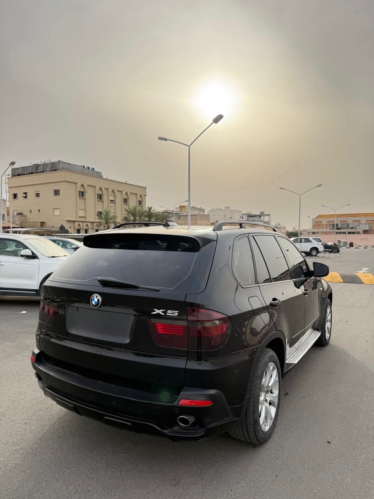 بي إم دبليو BMW x5 2009 - للبيع - صورة 5