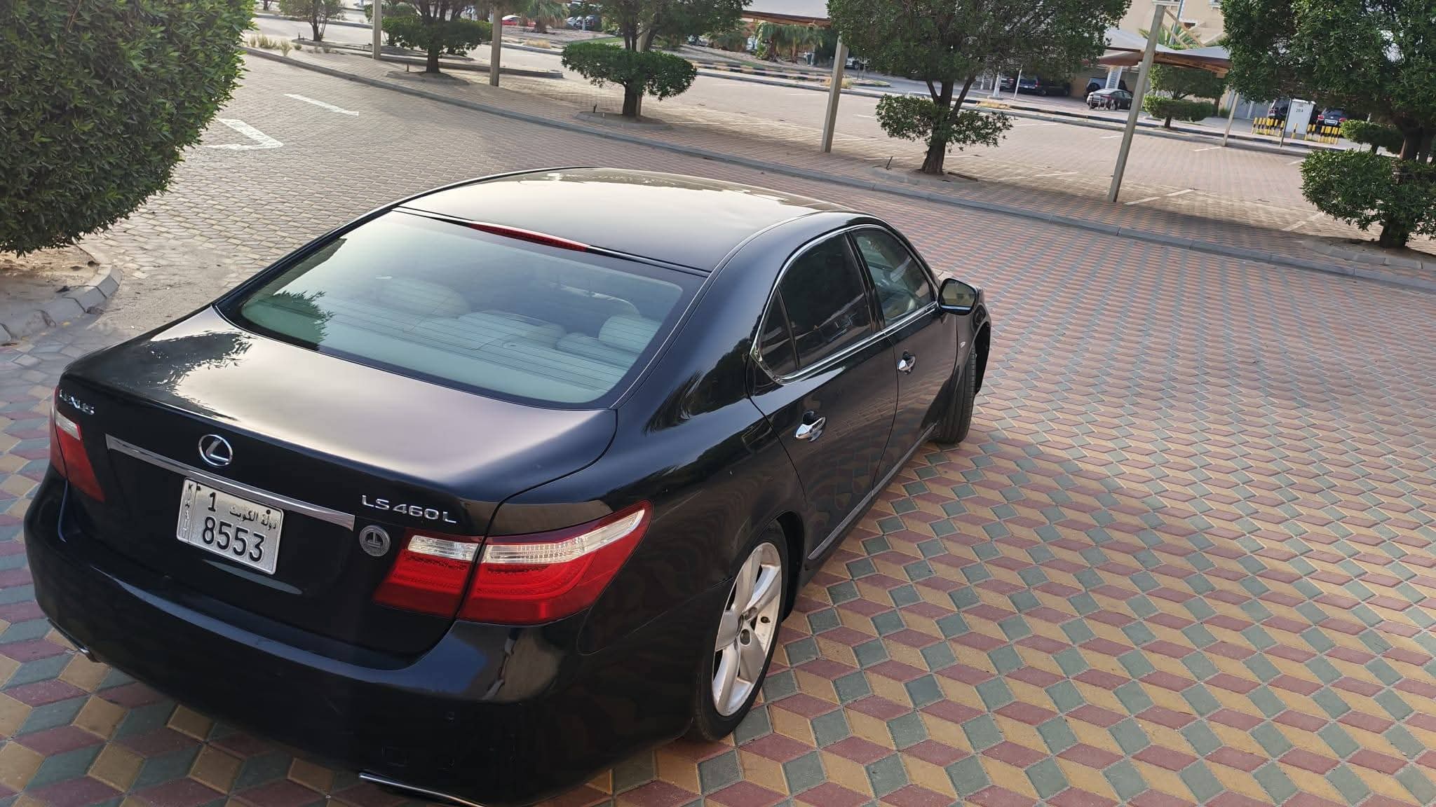 للبيع سياره لكزس LS 460 مديل ٢٠٠٧ - صورة 2