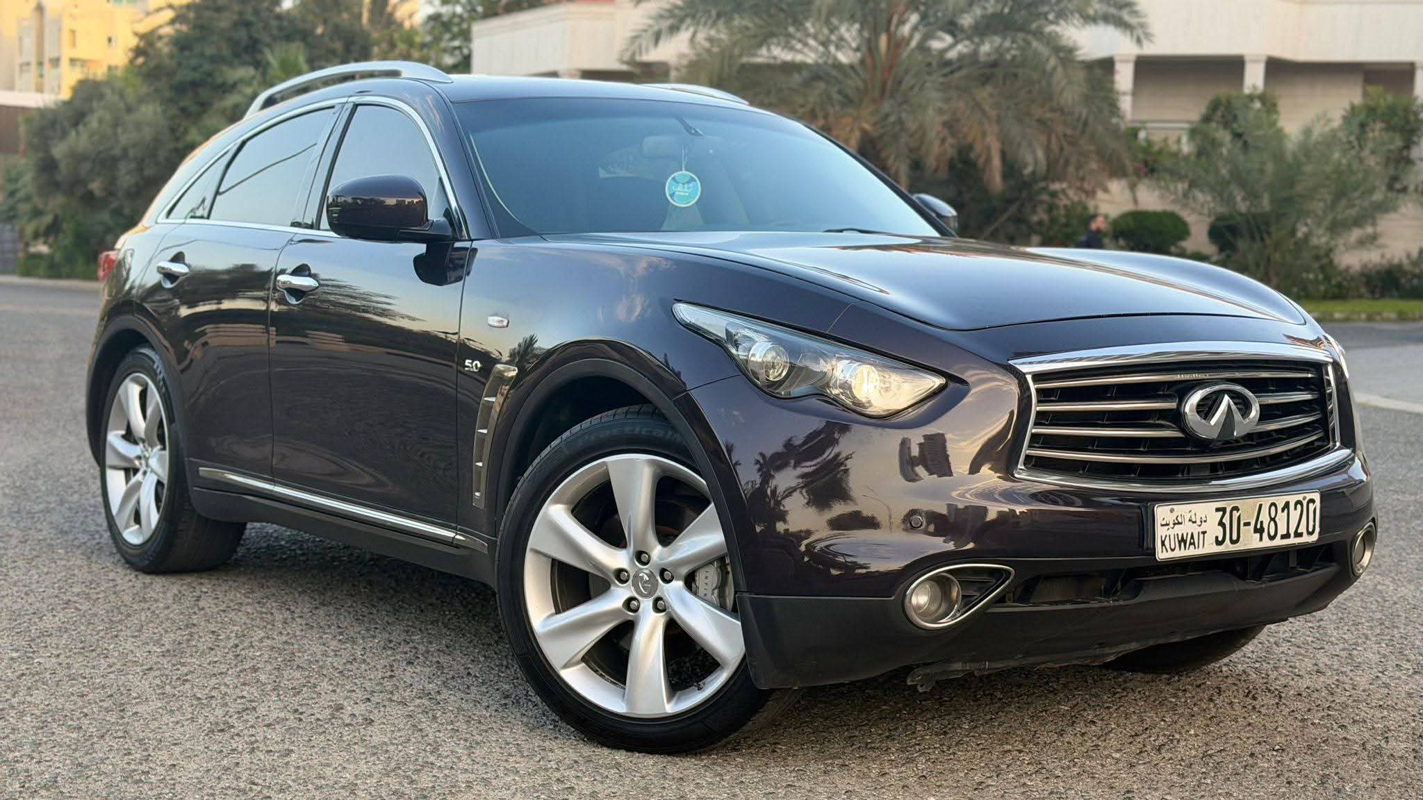 للبيع جيب انفنتي QX70S مديل ٢٠١٤ - صورة 11