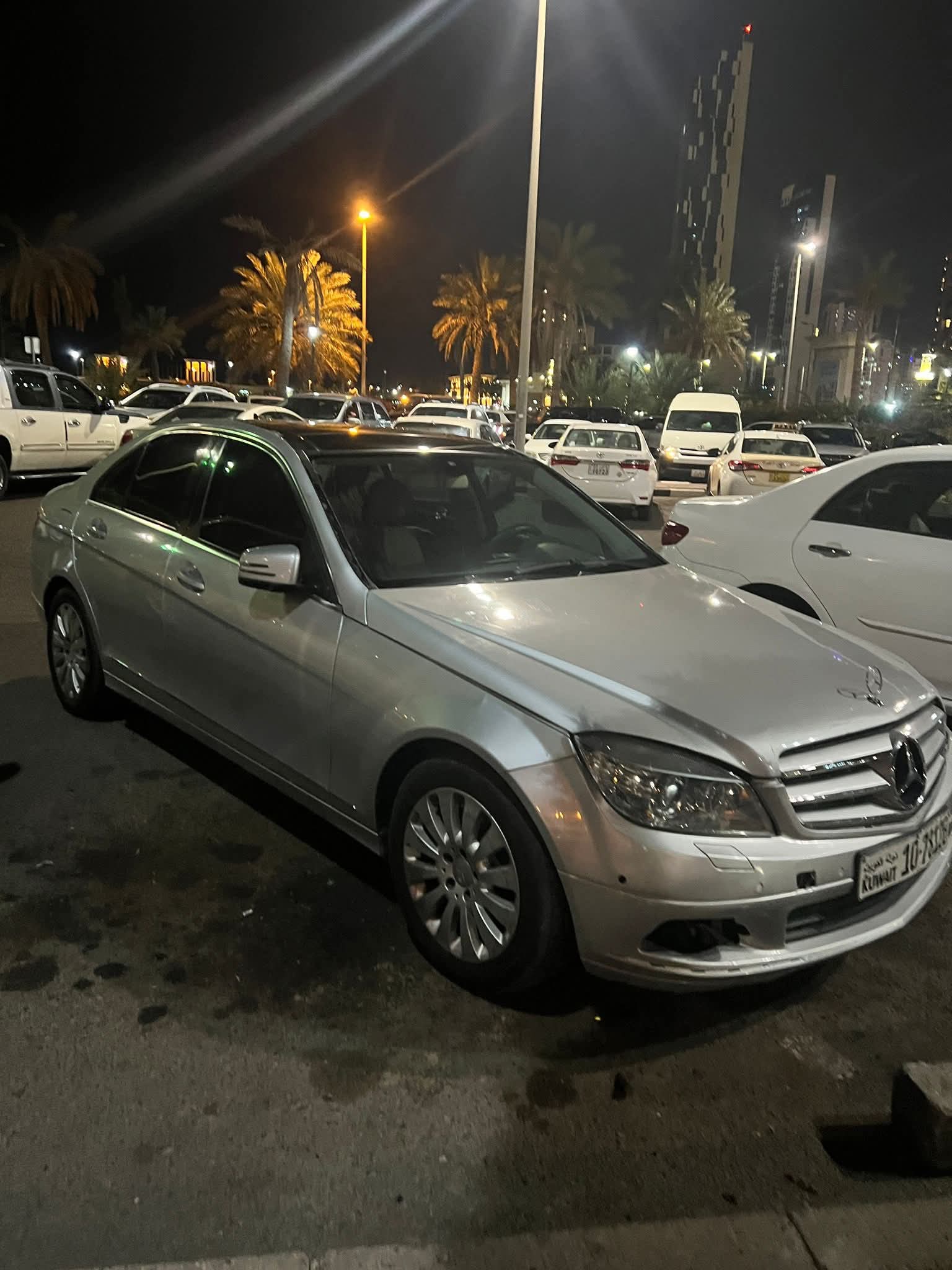 مرسيدس C300 2011- للبيع - صورة 8
