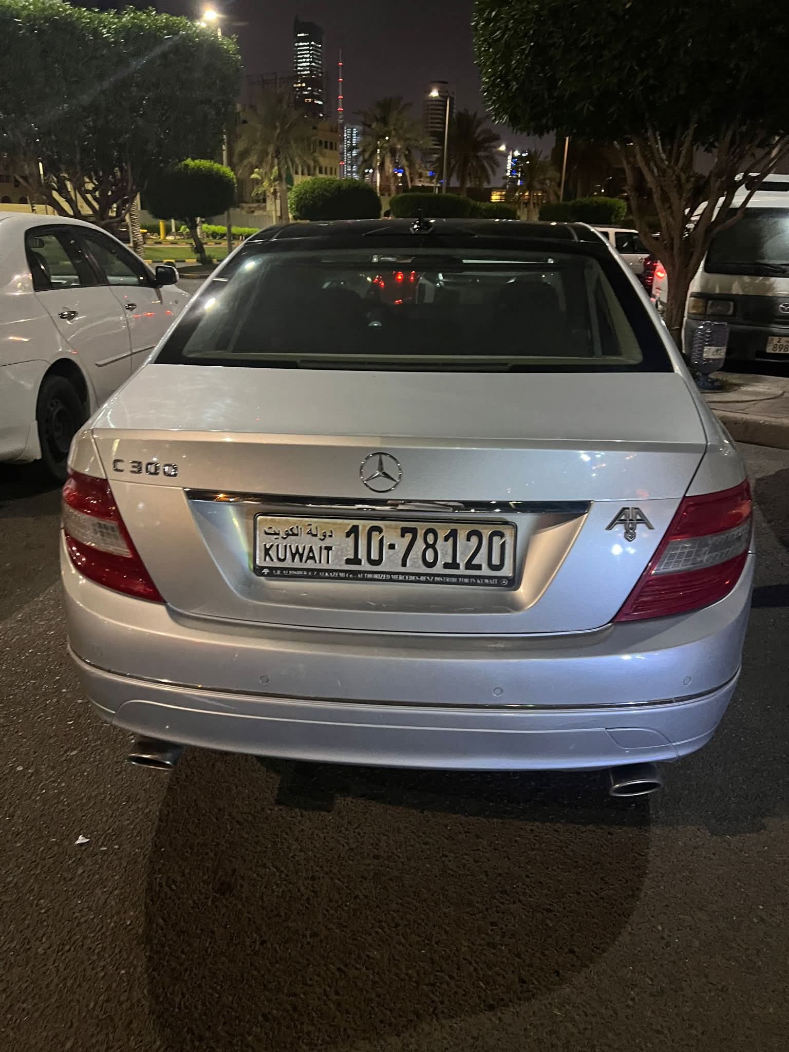 مرسيدس C300 2011- للبيع - صورة 6