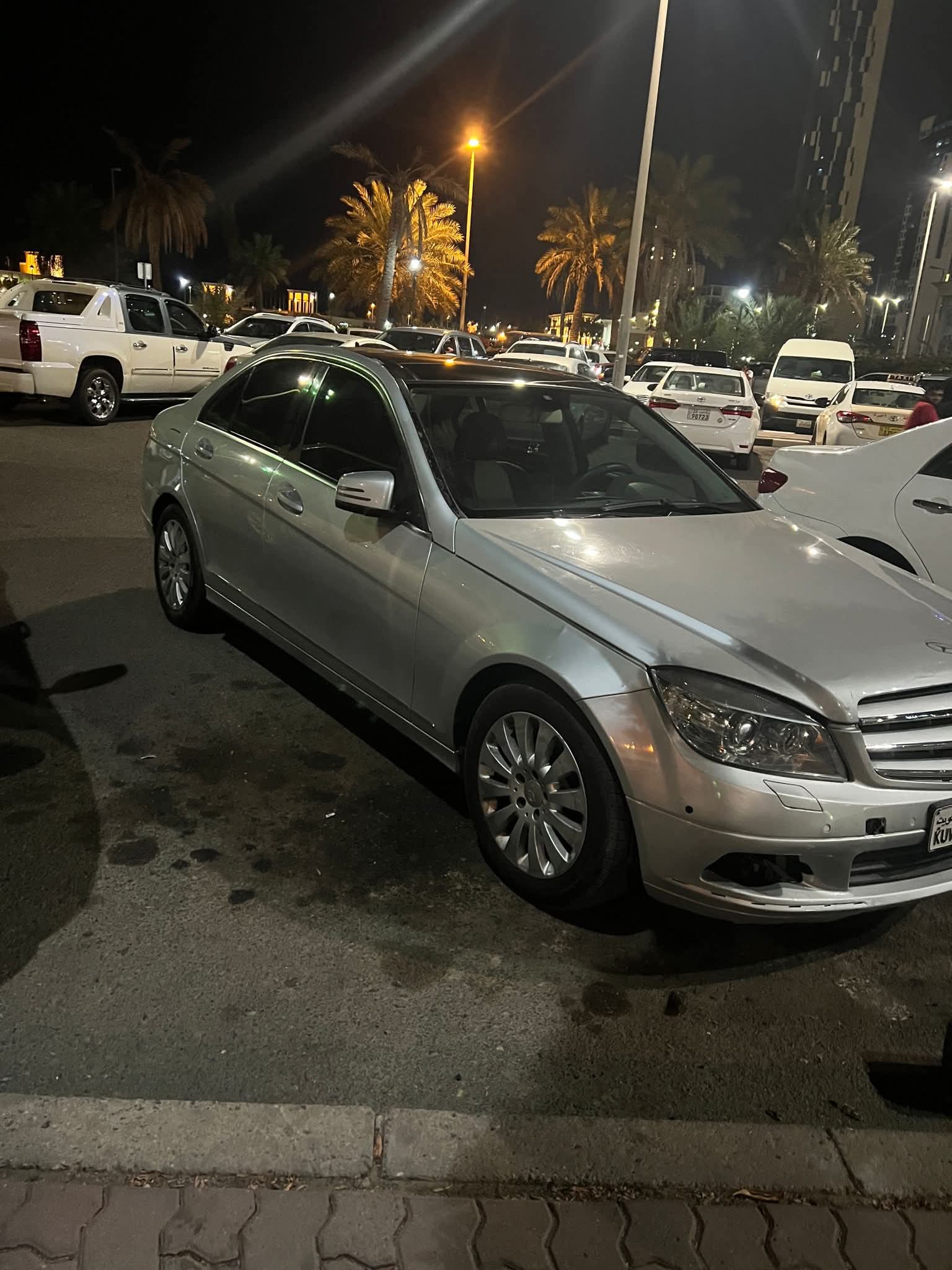 مرسيدس C300 2011- للبيع - صورة 4