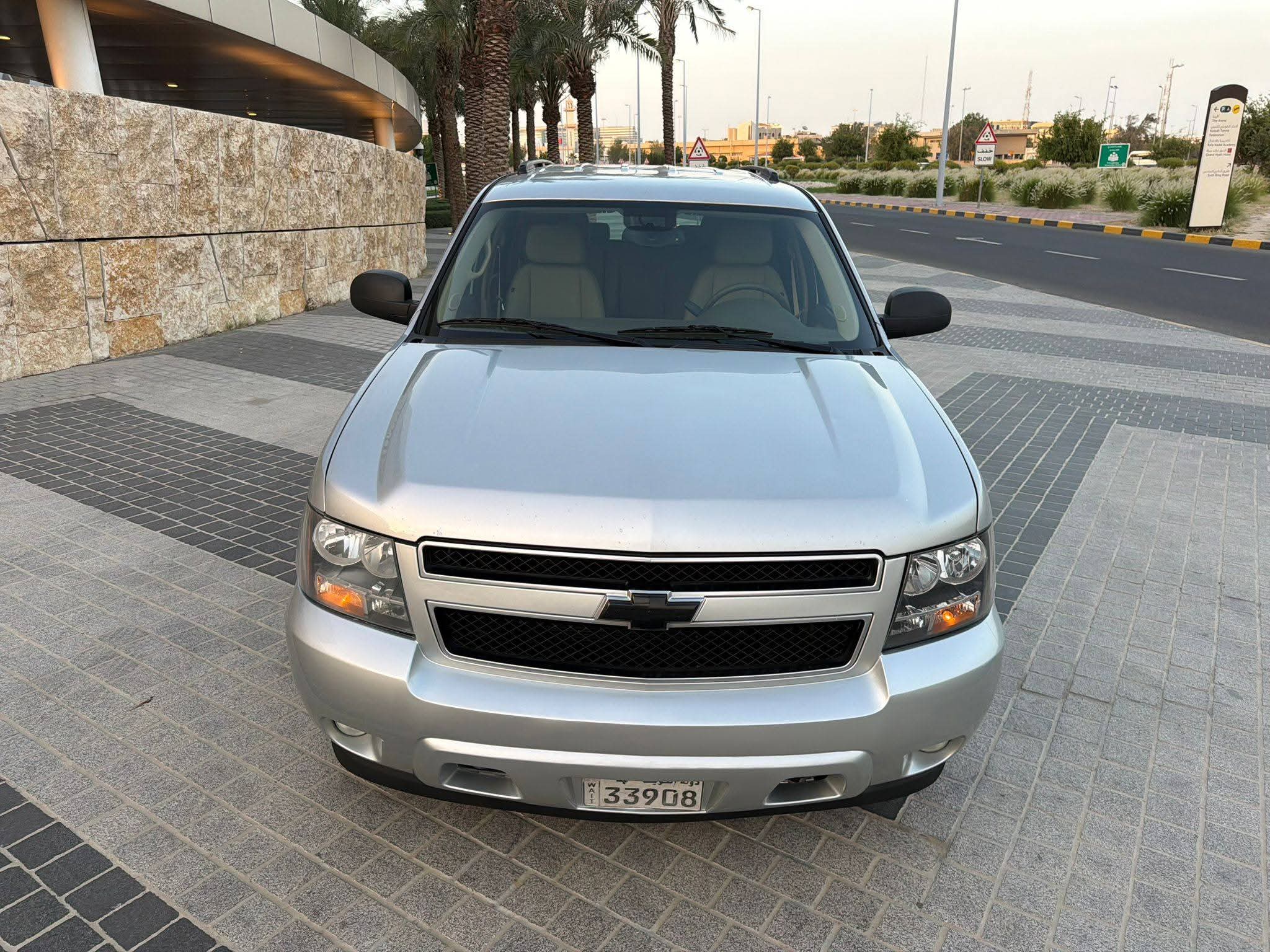 للبيع جيب تاهو ال تي مديل ٢٠١١ - صورة 5
