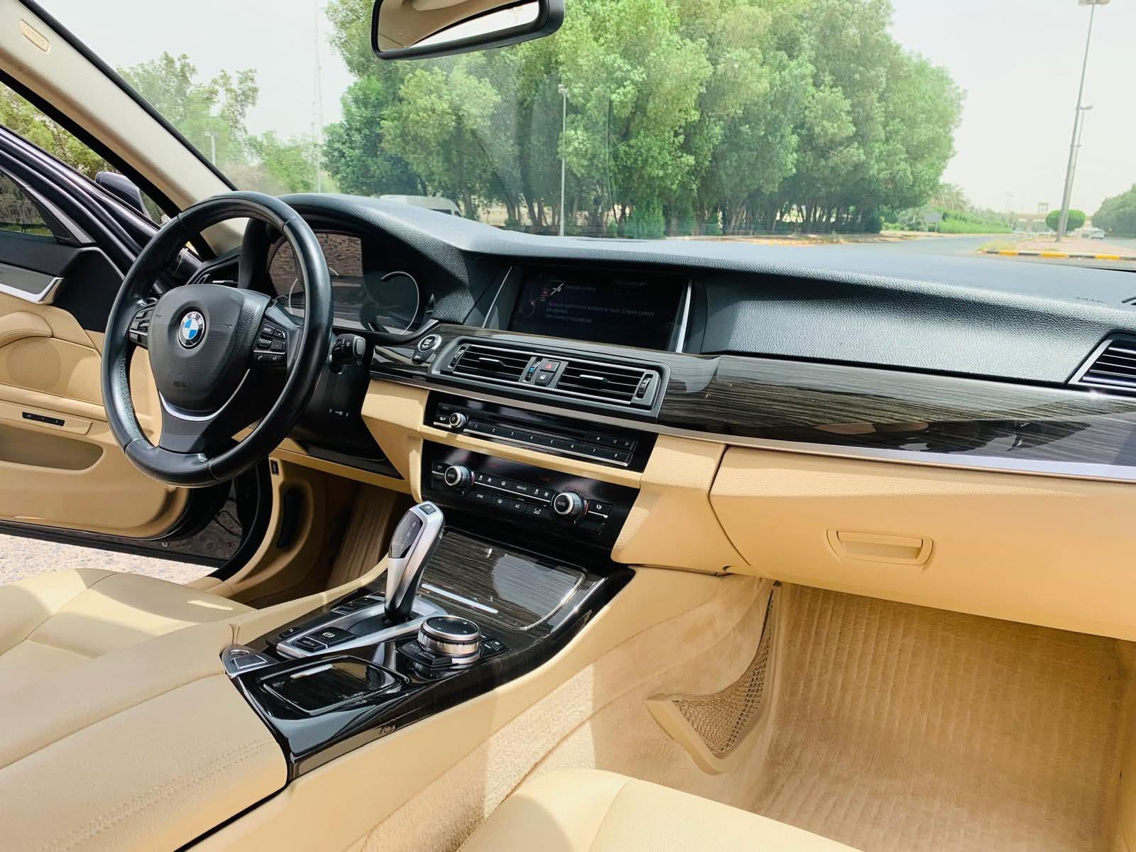 بي إم دبليو BMW 520i 2015 - للبيع - صورة 7