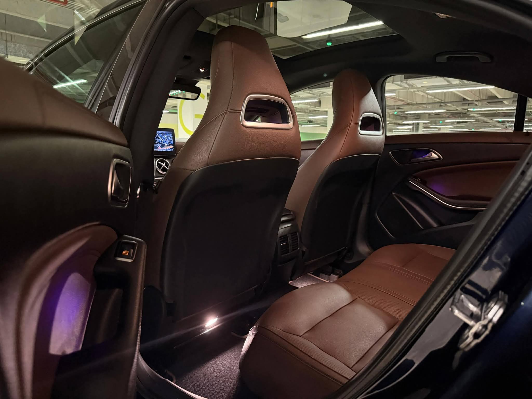 للبيع سياره مرسيدس CLA 250 مديل ٢٠١٩ - صورة 6