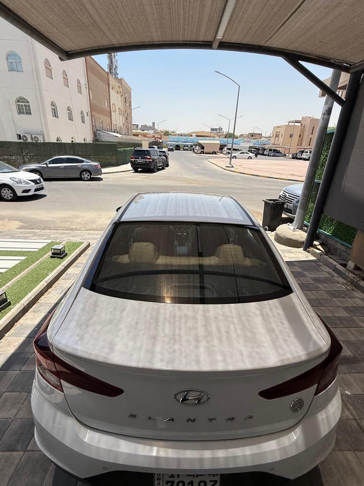 هيونداي إلنترا 2020 - للبيع - صورة 5