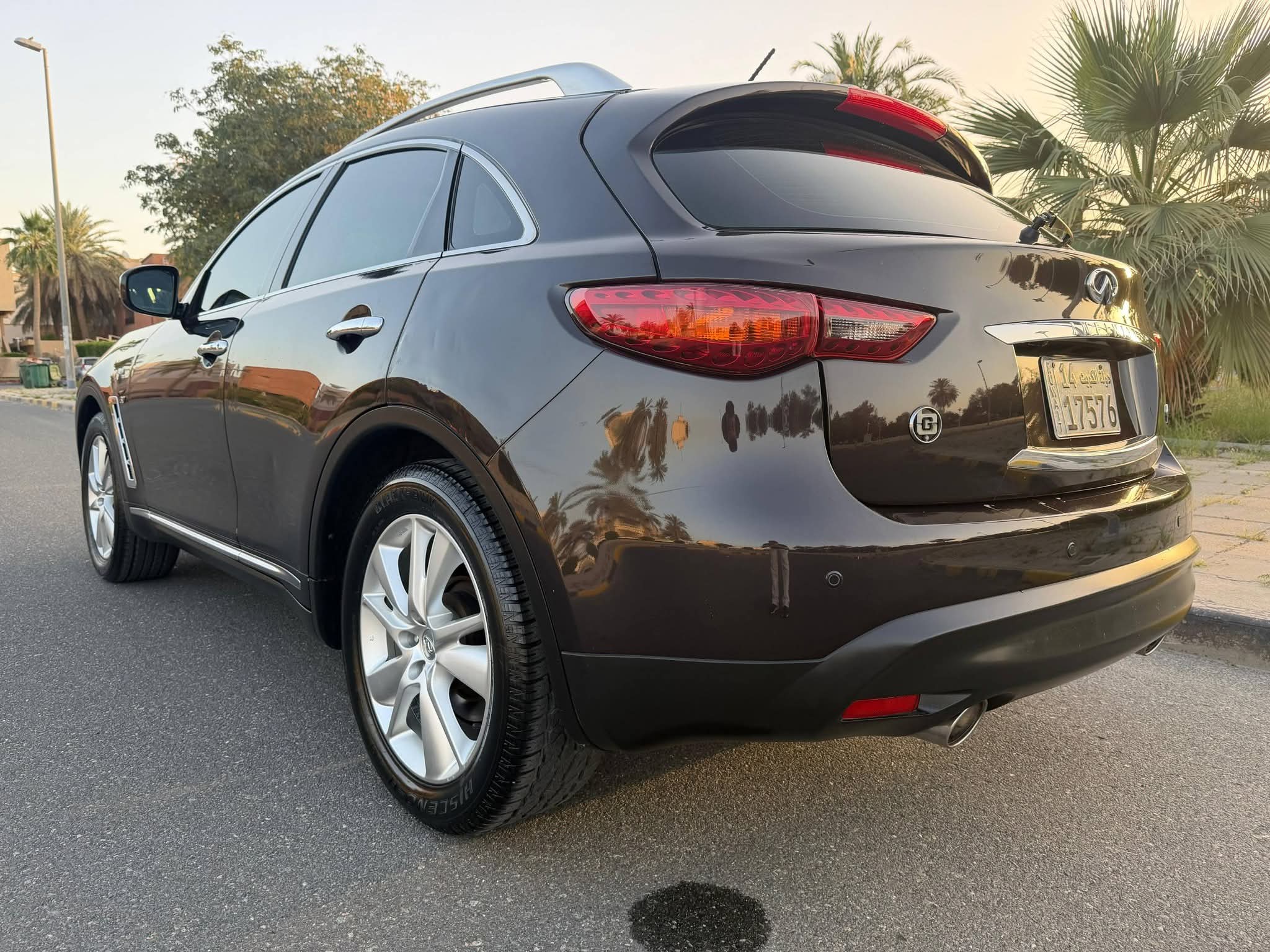 للبيع جيب انفنتي QX70S مديل ٢٠١٦ - صورة 15