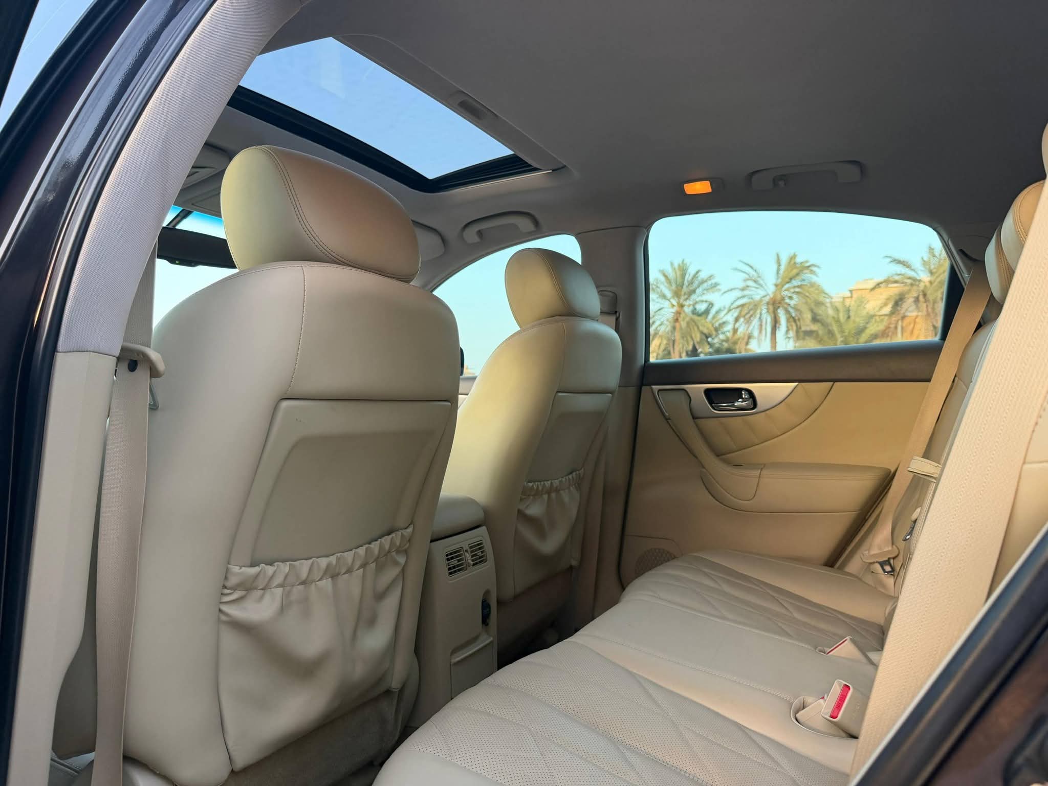 للبيع جيب انفنتي QX70S مديل ٢٠١٦ - صورة 6
