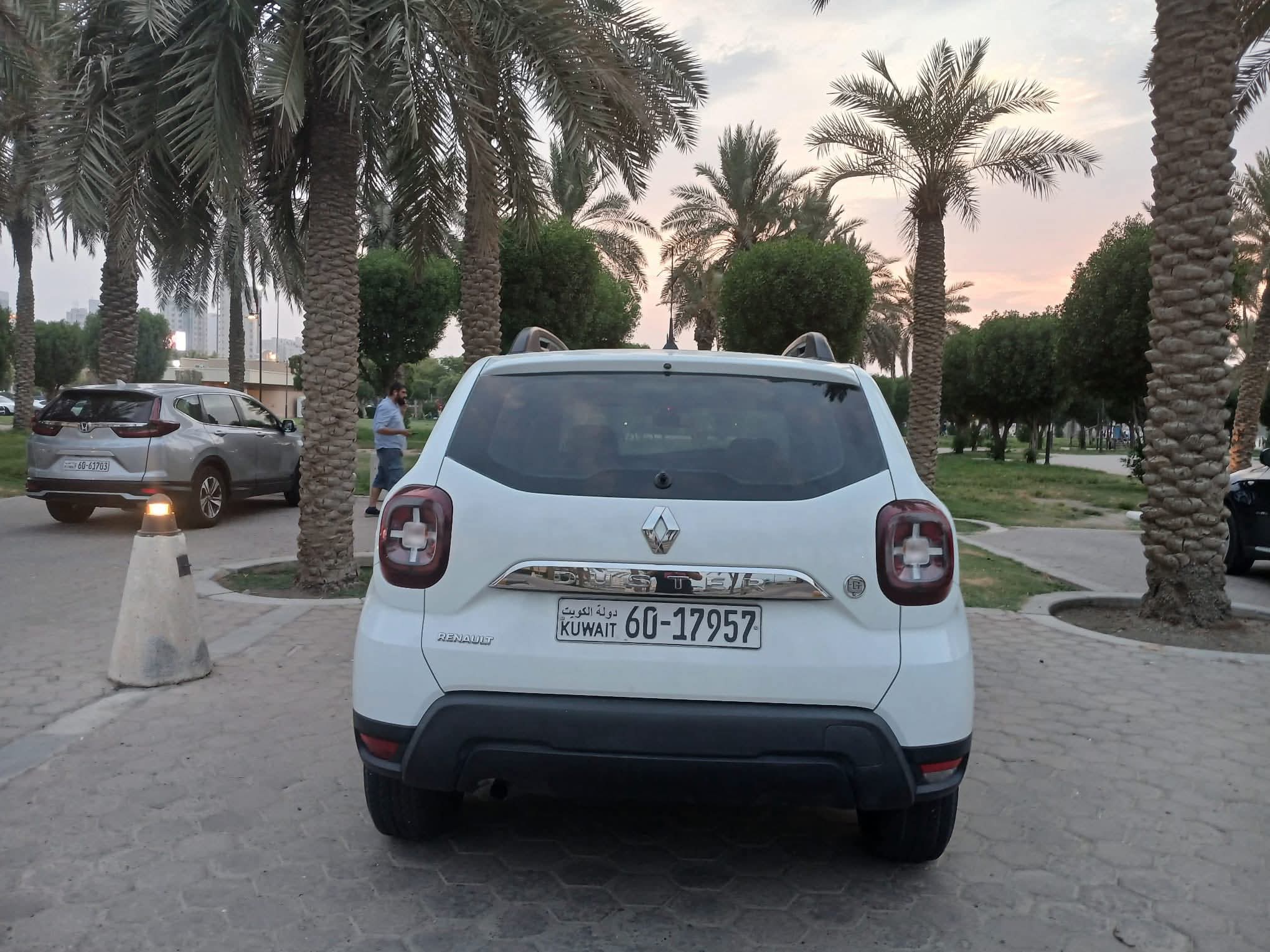 رينو داستر 2022 - للبيع - صورة 3