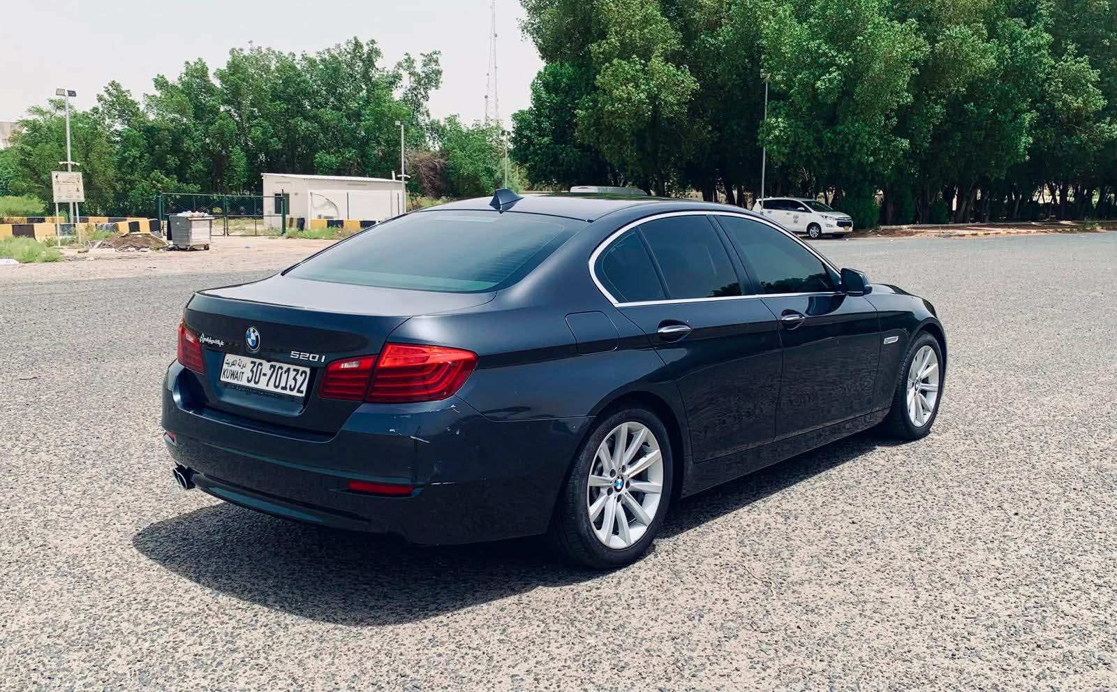 بي إم دبليو BMW 520i 2015  للبيع - صورة 5