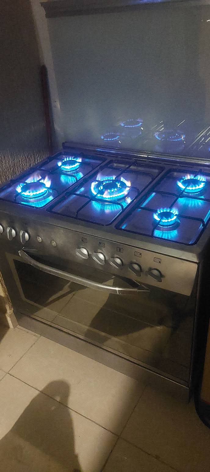 للبيع الطباخ استلس إيطالي مقاس 90x60 - صورة 4