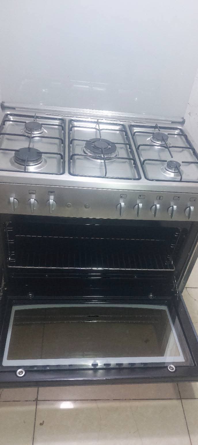 للبيع الطباخ استلس إيطالي مقاس 90x60 - صورة 2