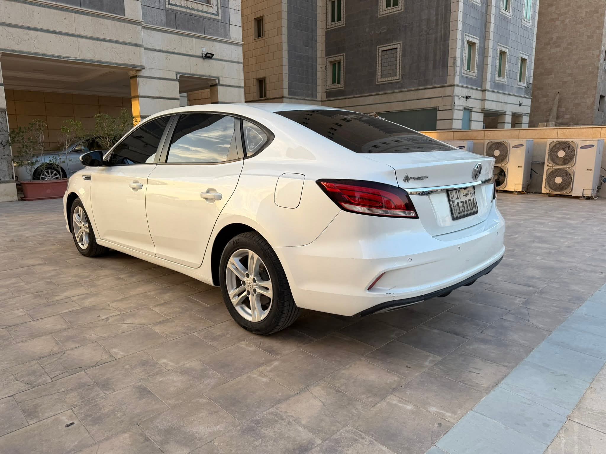 للبيع MG6 GT موديل 2019 - صورة 3