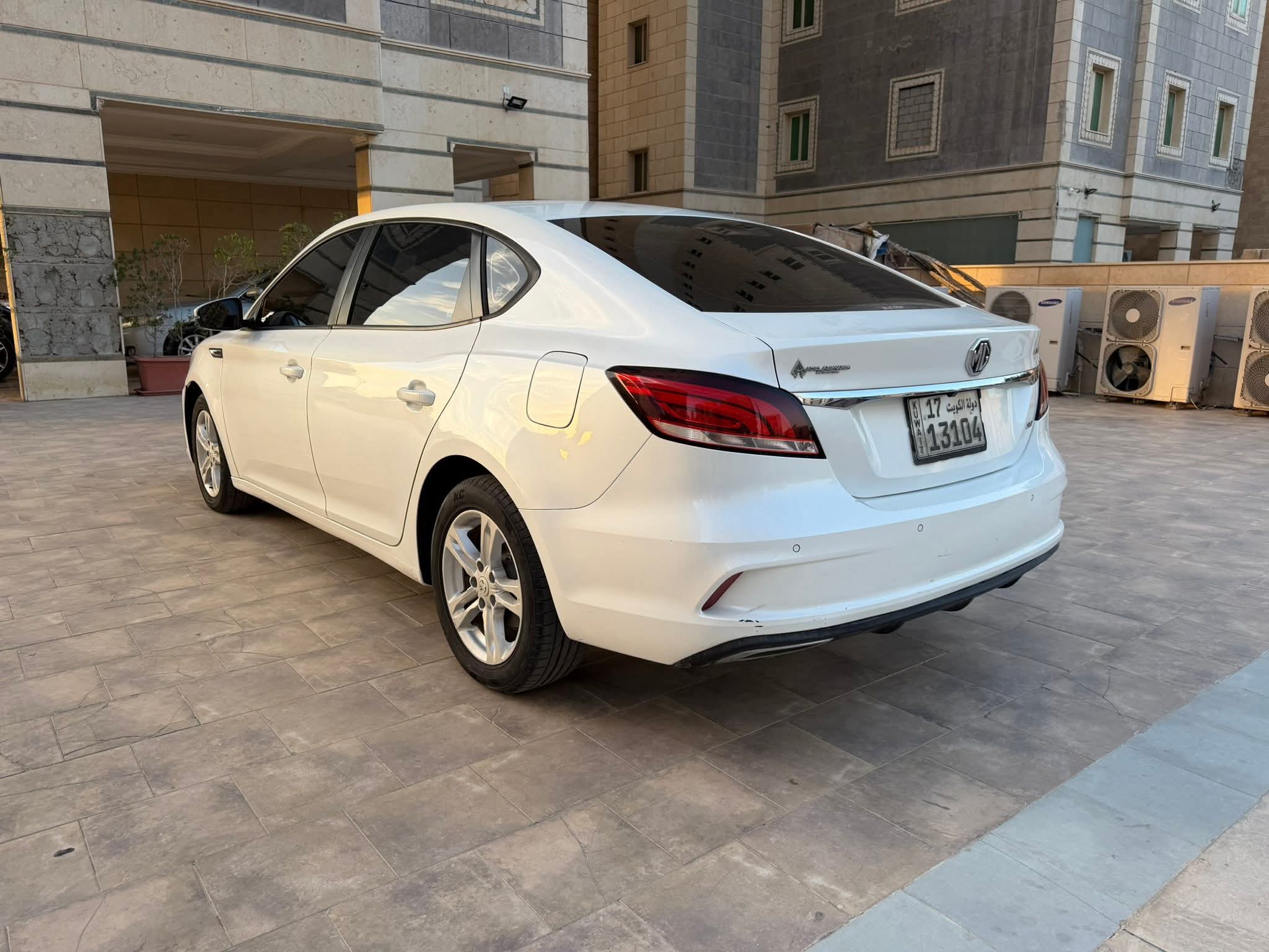 للبيع MG6 GT موديل 2019 - صورة 2
