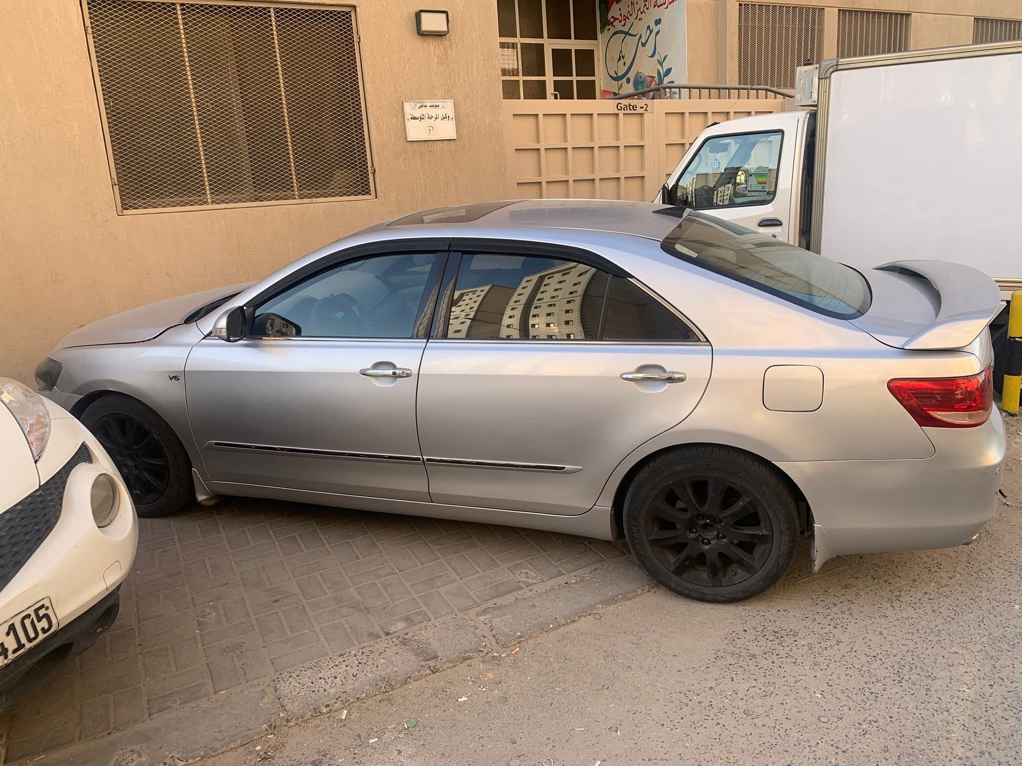 سيارة تويوتا اوريون للبيع موديل 2009 - صورة 3