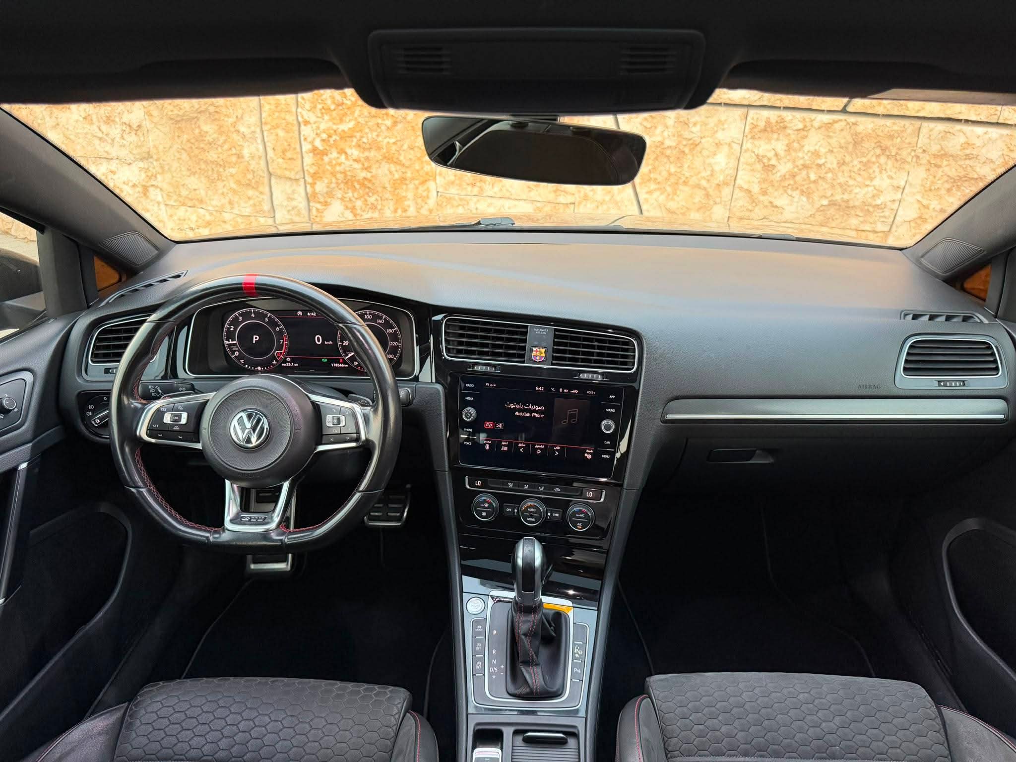 للبيع سياره جولف GTI مديل ٢٠١٨ - صورة 9