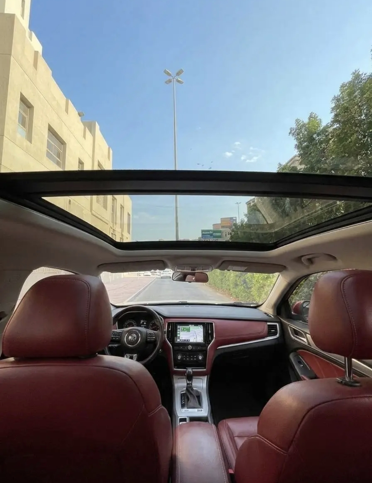 للبيع جيب MG RX5 موديل 2019 - صورة 4