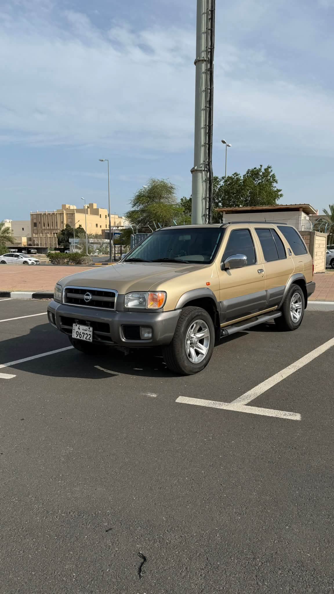 للبيع نيسان باثفندر 2004 - صورة 1