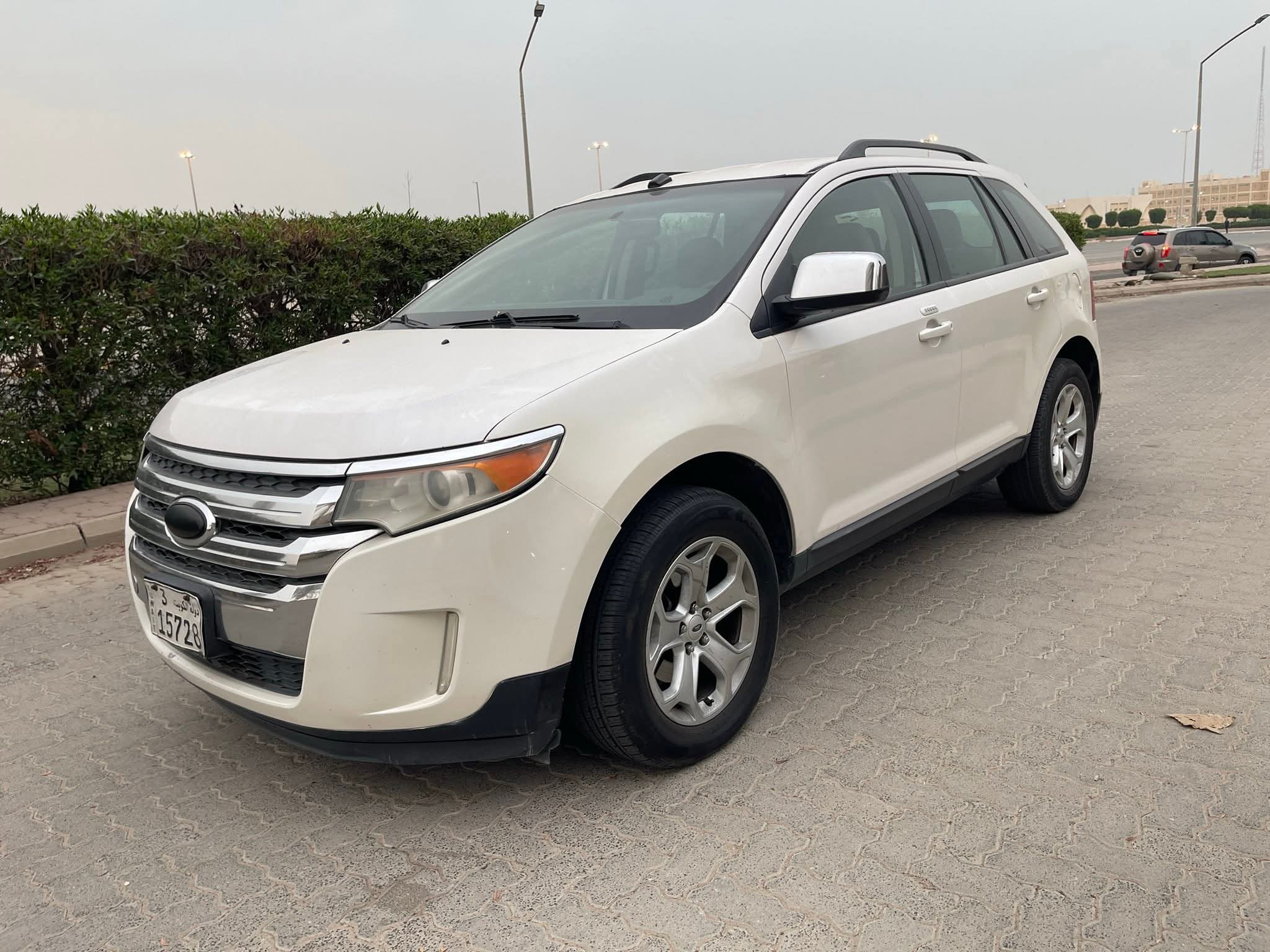 للبيع جيب فورد ايدج موديل 2013  تامين سنه