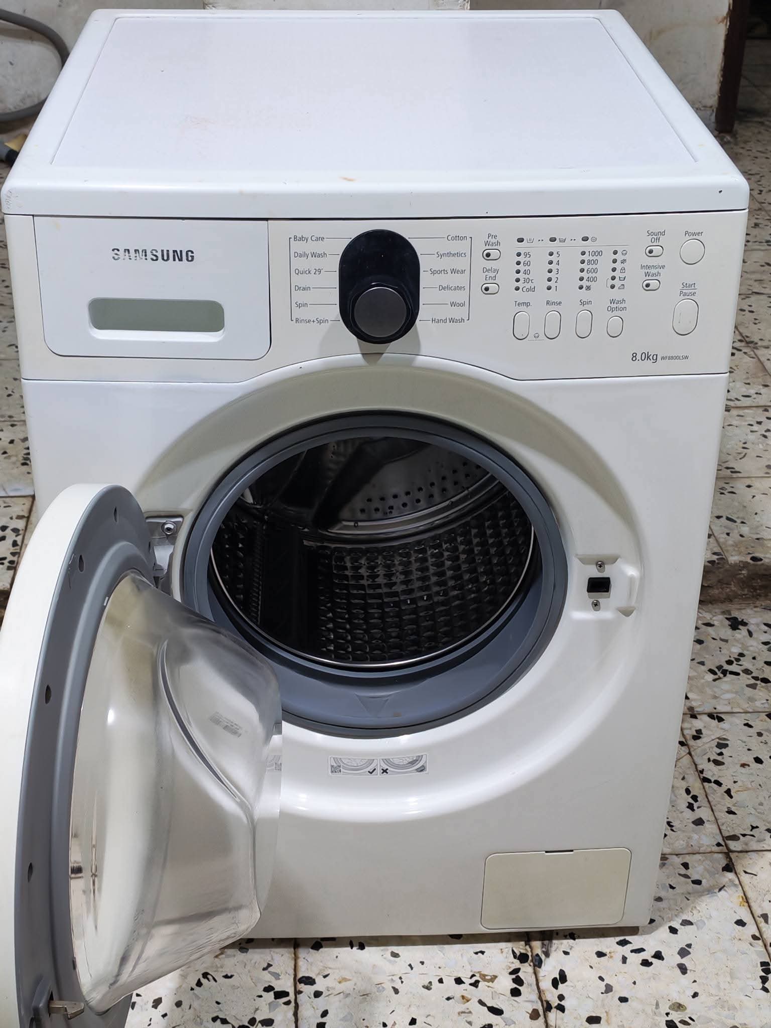 سامسونج 8 كيلو تعمل بامتياز