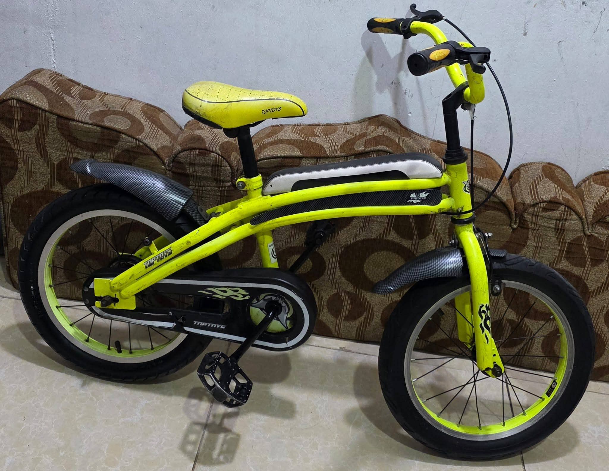 درجات أطفال مستعمله وبحاله الجديدة